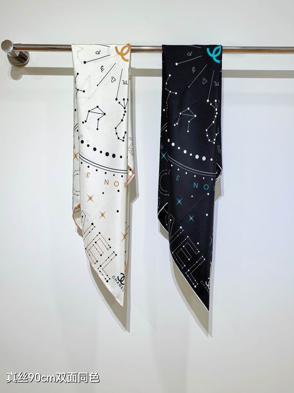 Chanel silk scarf 90X90cm E051724