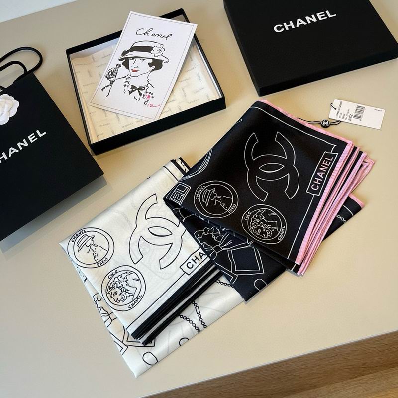 Chanel silk scarf hm27