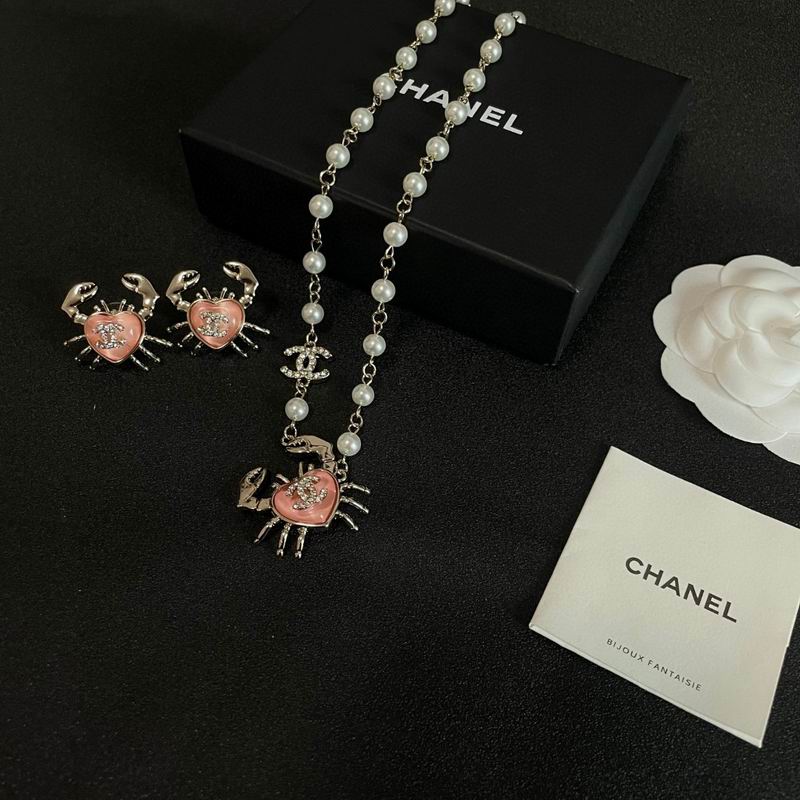 Chanel suits 06yxh01