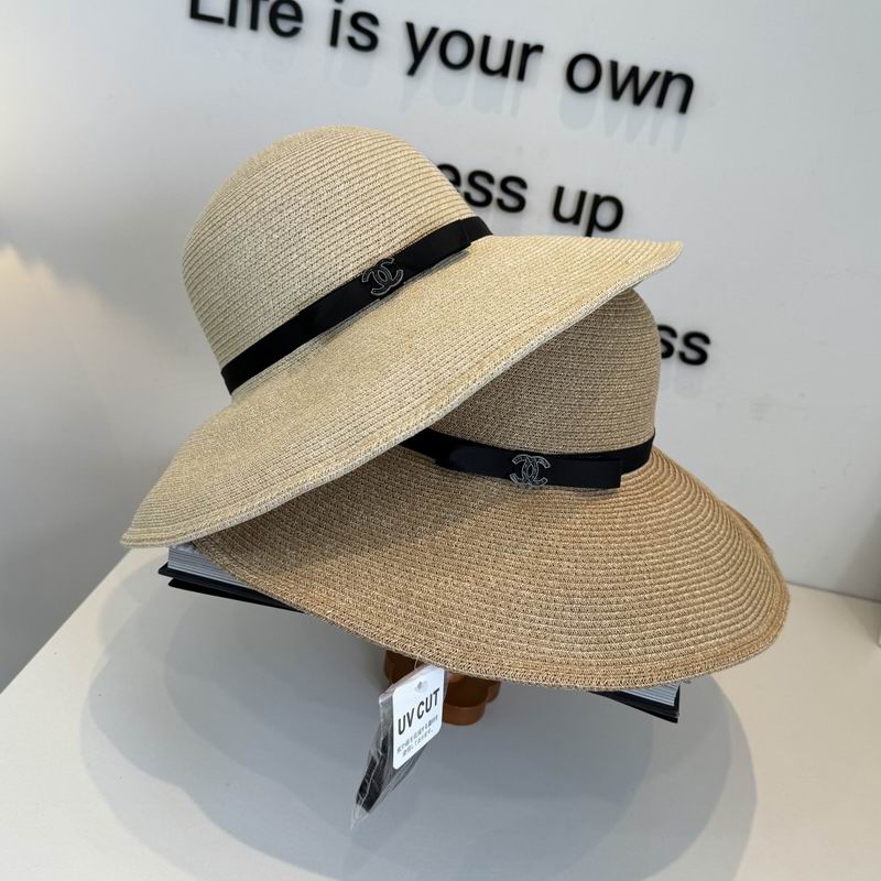 Chanel top hat 060103