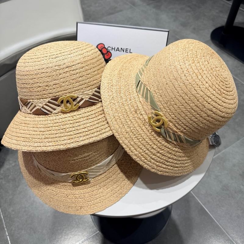 Chanel top hat 030517