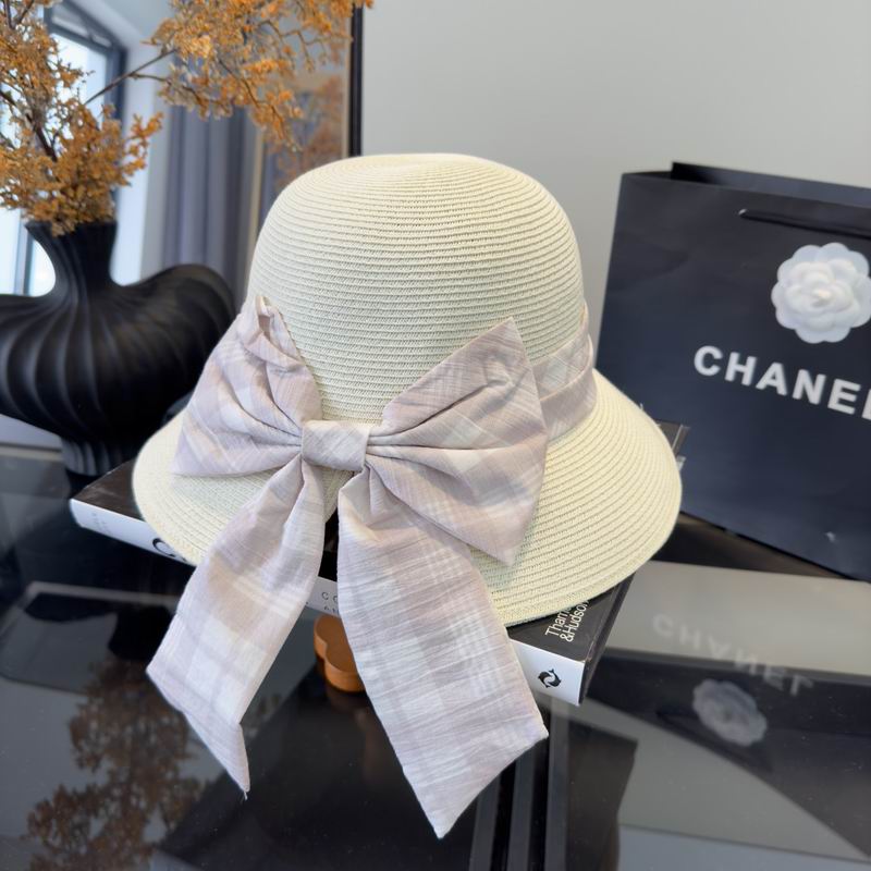 Chanel top hat 030504