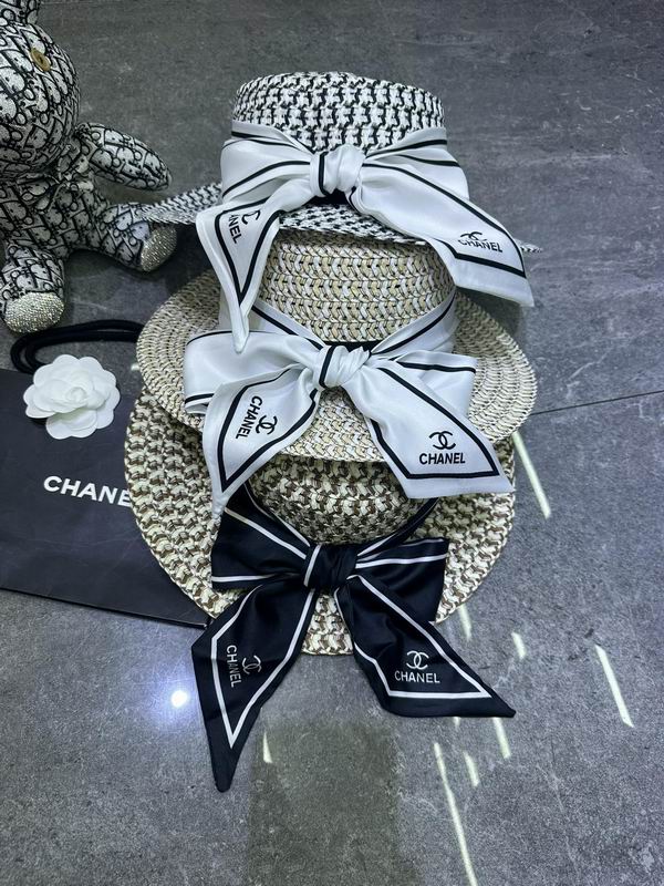 Chanel top hat dx132