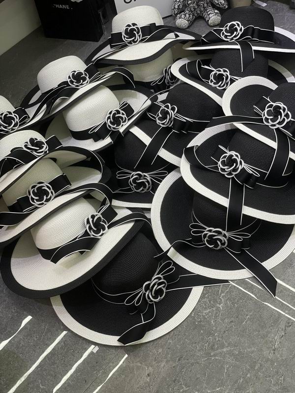 Chanel  top hat dx95