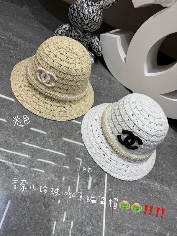 Chanel top hat dx137