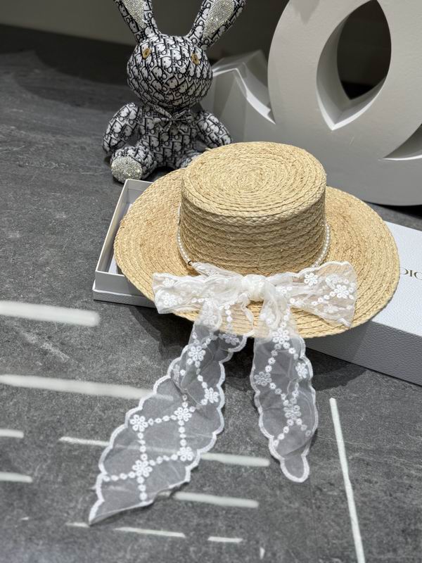 Chanel  top hat dx68