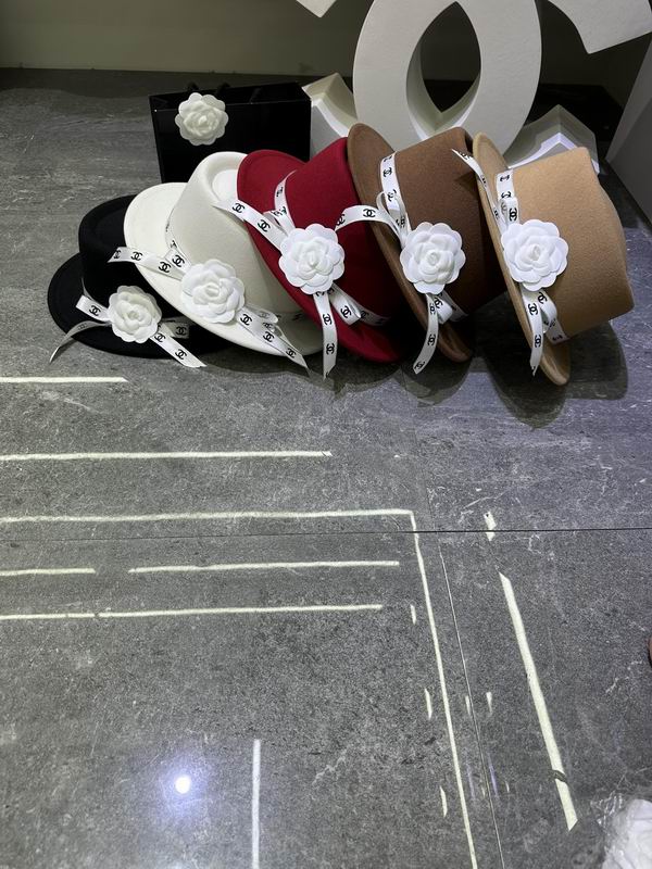 Chanel top hat dx216