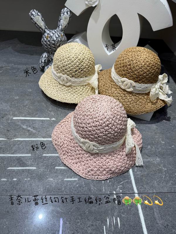 Chanel  top hat dx72