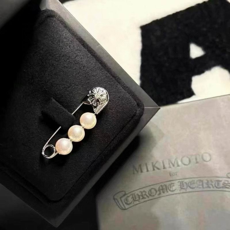 2025 Chrome Hearts  Brooch