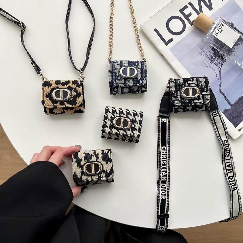 Dior AirPods bag 100