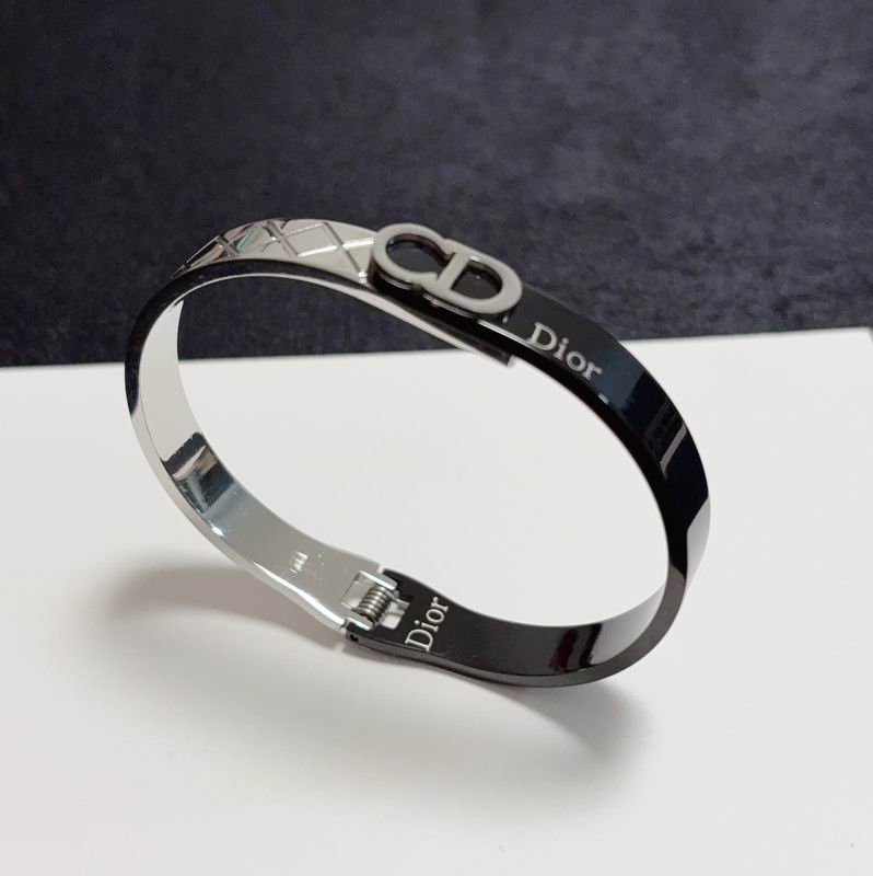 Dior Bracelet 05yxh31