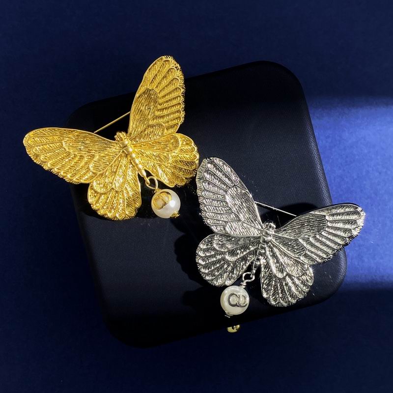 Dior Brooch 05lyr45