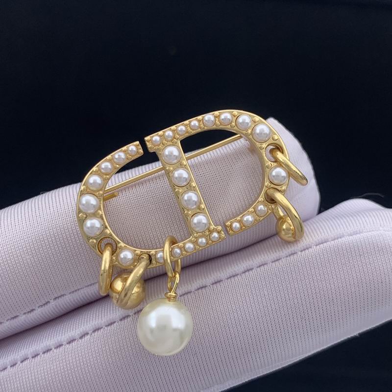 Dior Brooch 06lyr69