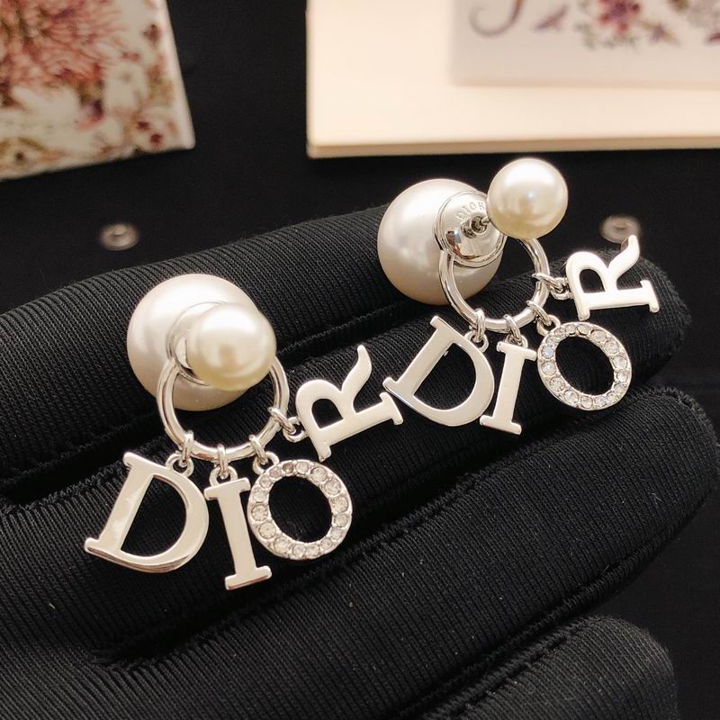 Dior Earring 03yxs284