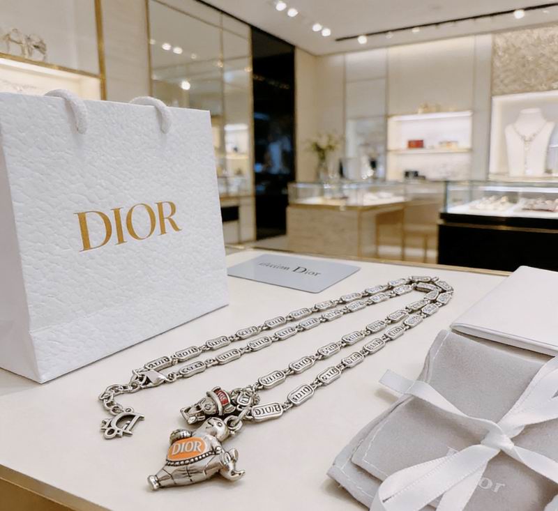 Dior Necklace 02yxs22