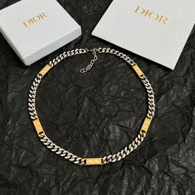 Dior Necklace 02yxs32