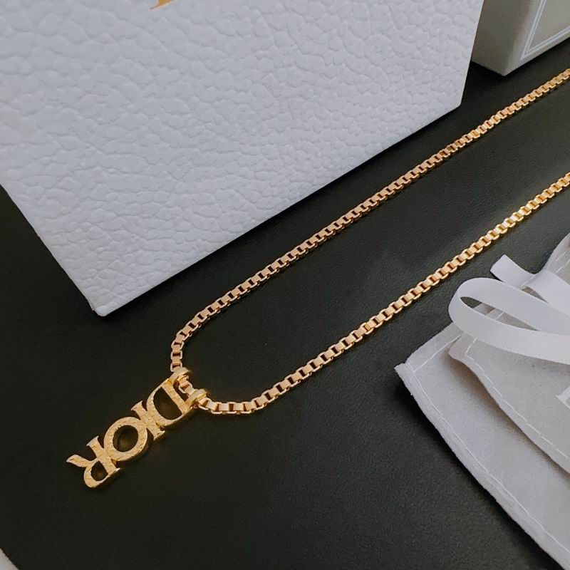 Dior Necklace 03lyh153