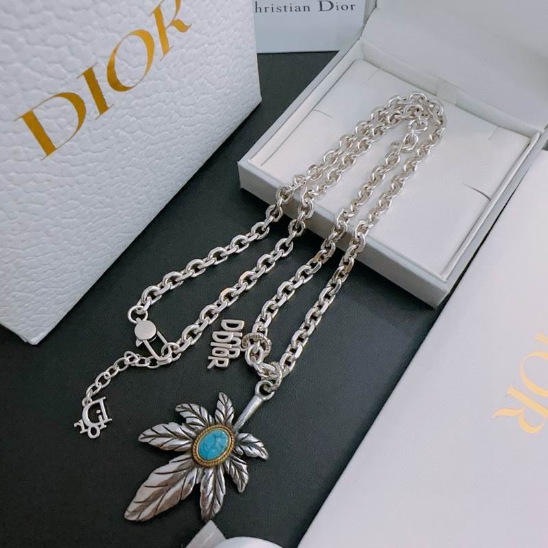 Dior Necklace 03lyh235