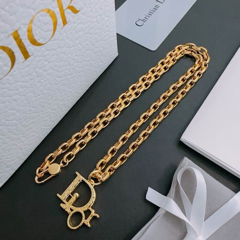 Dior Necklace 03lyh257