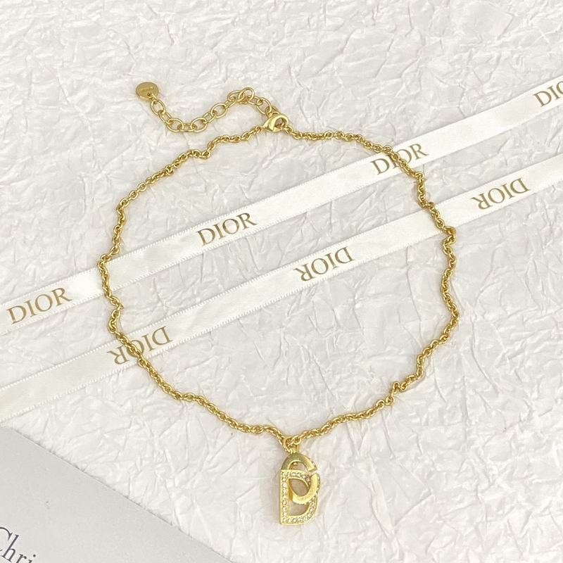 Dior Necklace 08yxq05