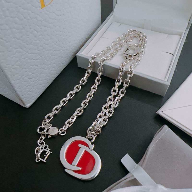 Dior Necklace 10yxx100