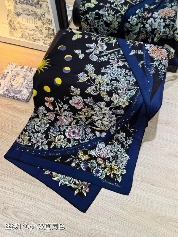 Dior Scarf 140X140cm 70%羊绒30%真丝 E092702