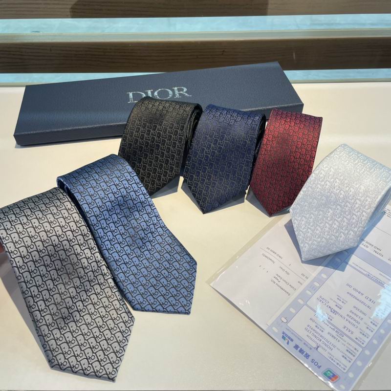 Dior Tie hm11
