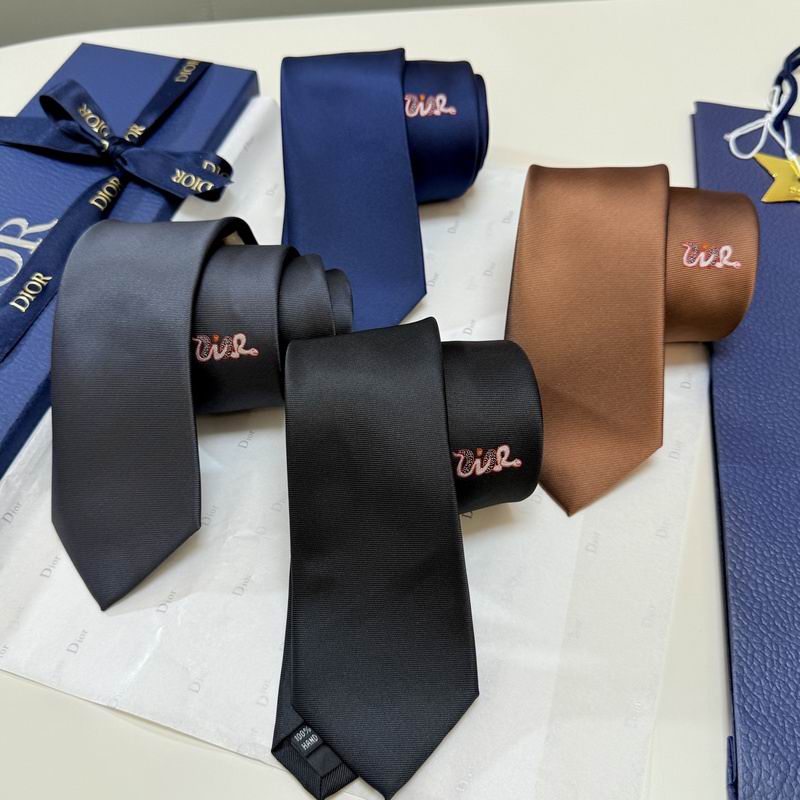 Dior Tie hm25