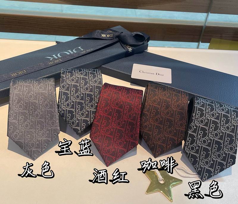 Dior Tie hm43