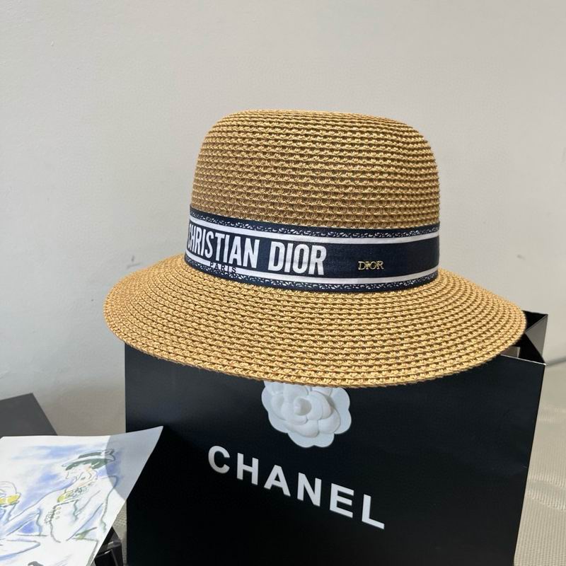 Dior Top hat dx132