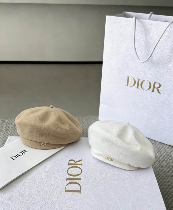 Dior beret dx47