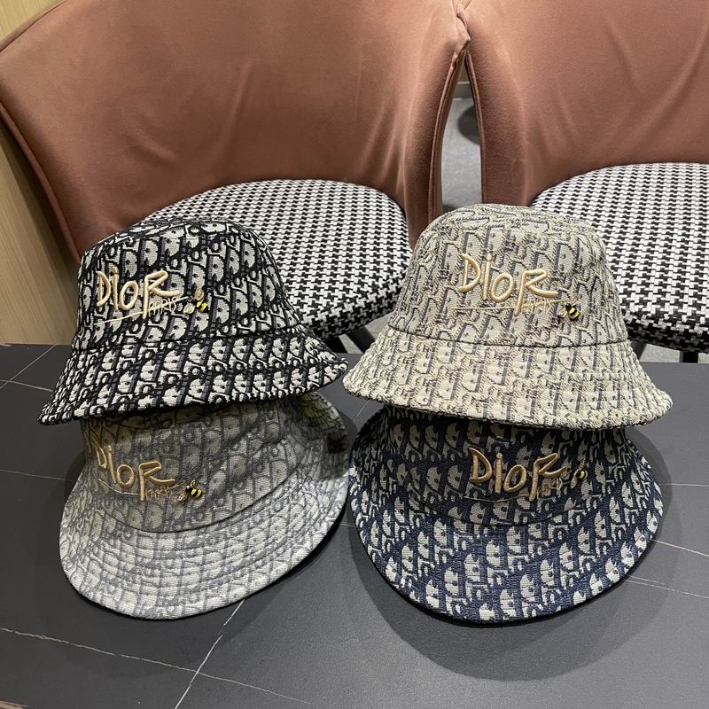 Dior hat 062707