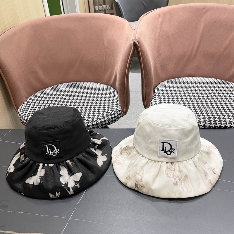 Dior hat 050306