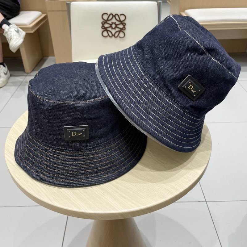 Dior hat 062703