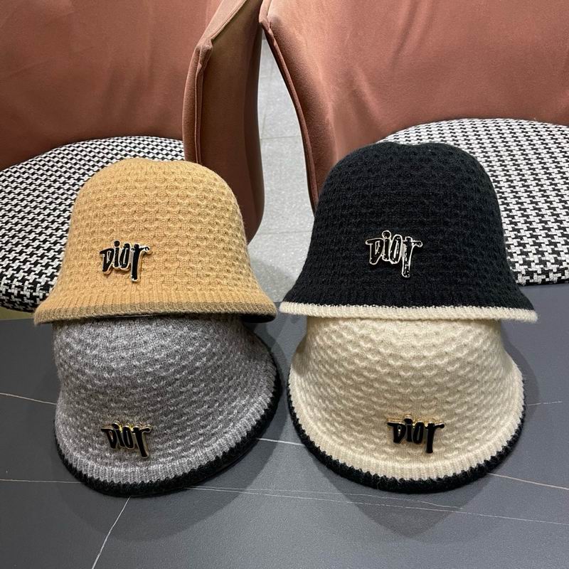 Dior hat 012402