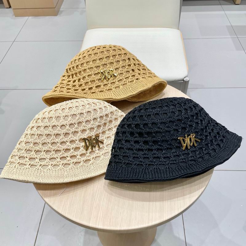 Dior hat 062717
