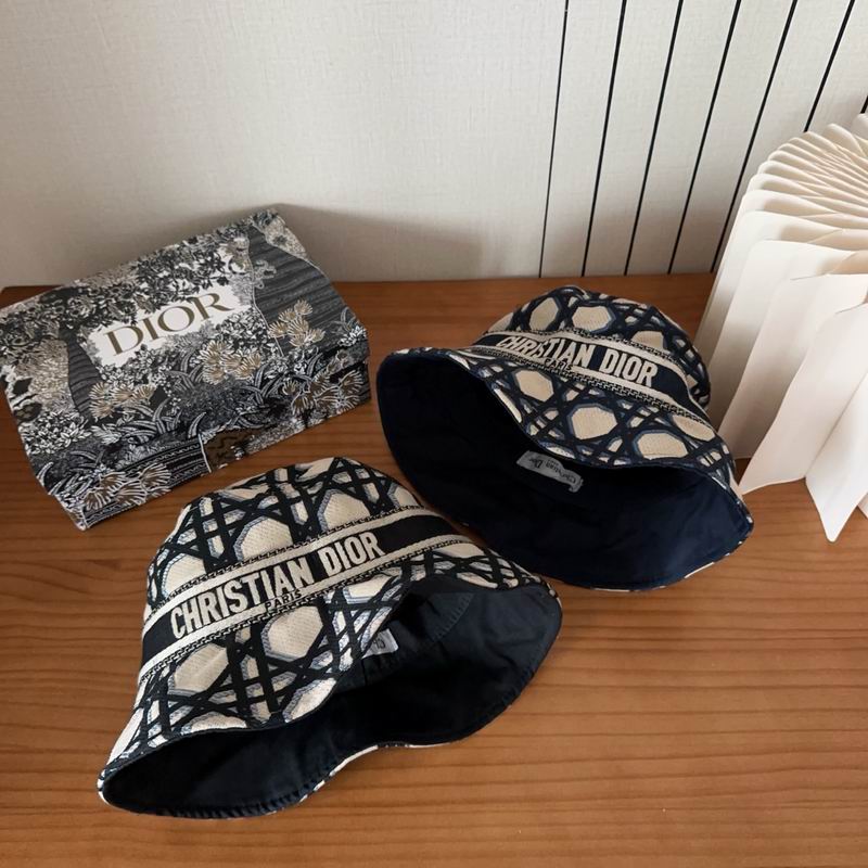 Dior hat dx06