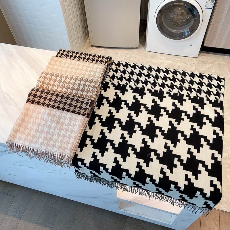 Dior scarf 50X180cm 100%羊毛 E18