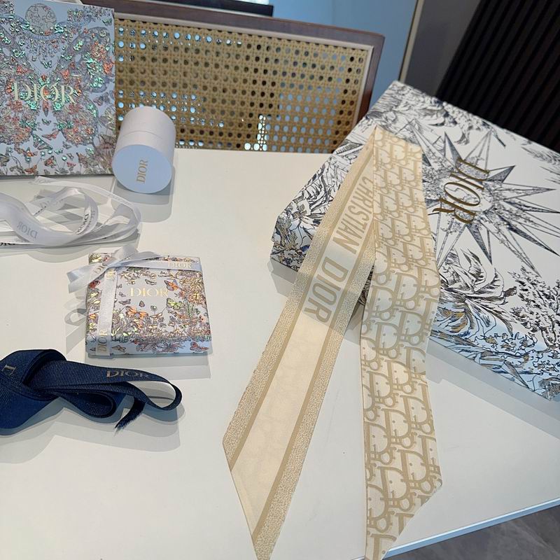 Dior silk ribbon hm40