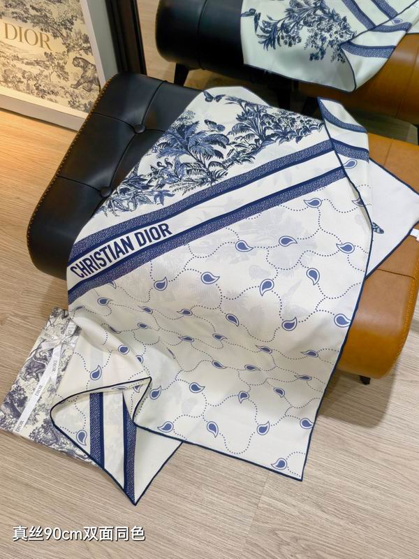 Dior silk scarf 90X90cm E091113