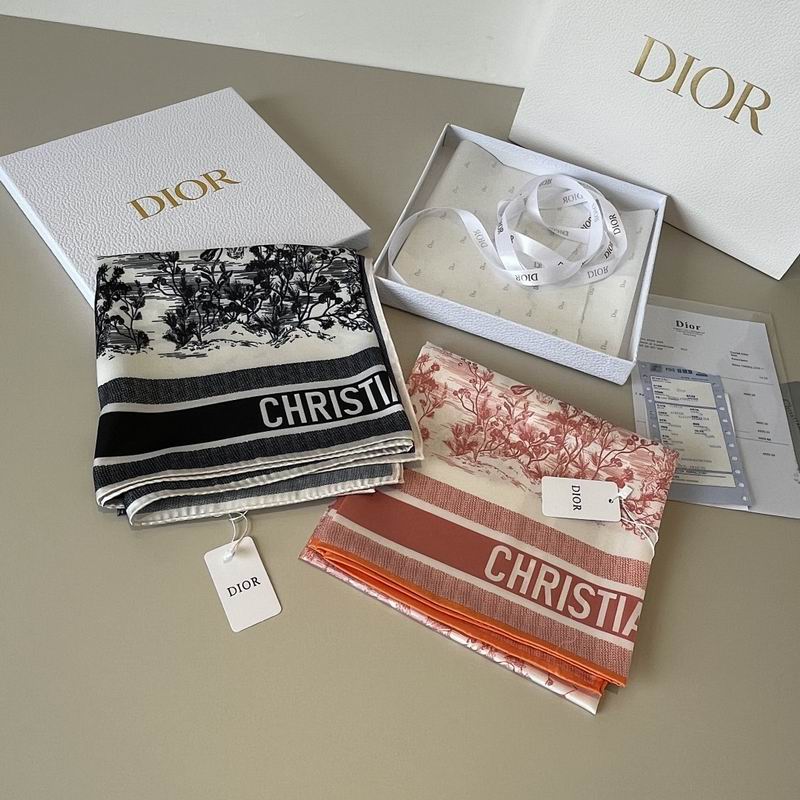 Dior silk scarf hm15