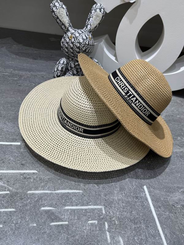 Dior top hat dx43