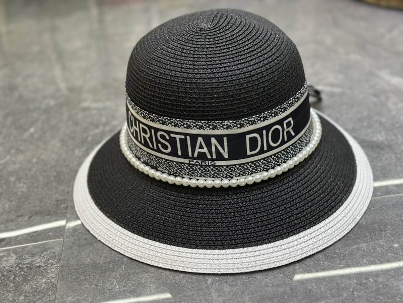Dior top hat dx84