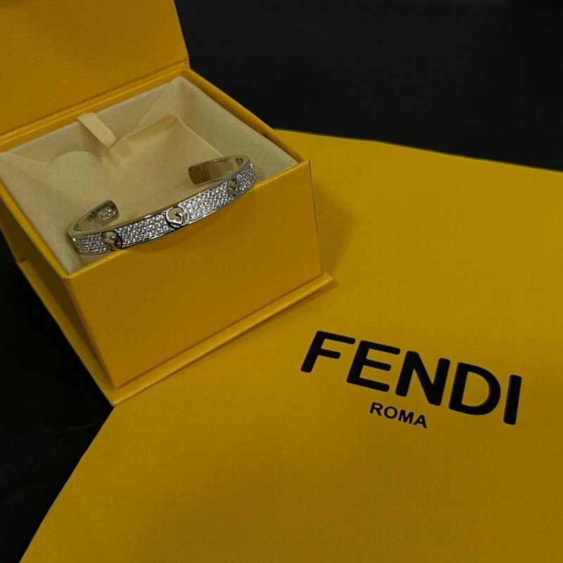 Fendi Bracelet 03yxs02