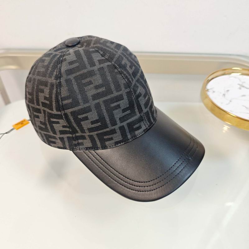 Fendi Cap dx20