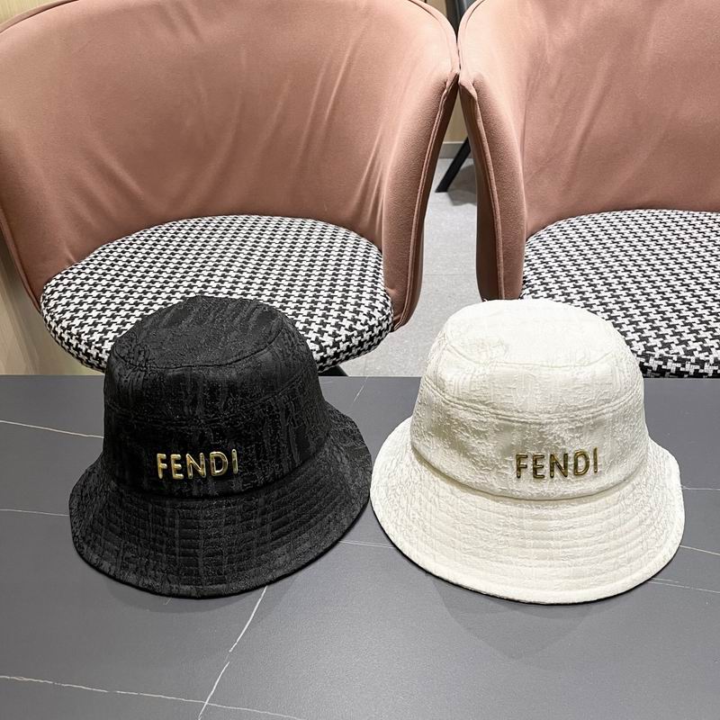 Fendi hat 020801