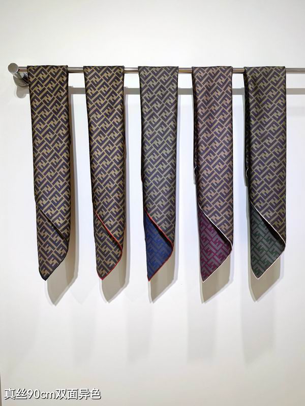 Fendi silk scarf 90X90cm E030145
