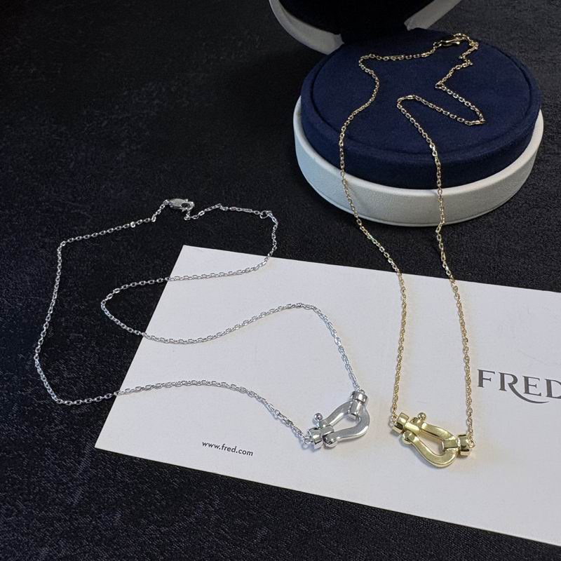 Fred Necklace 04yxs03
