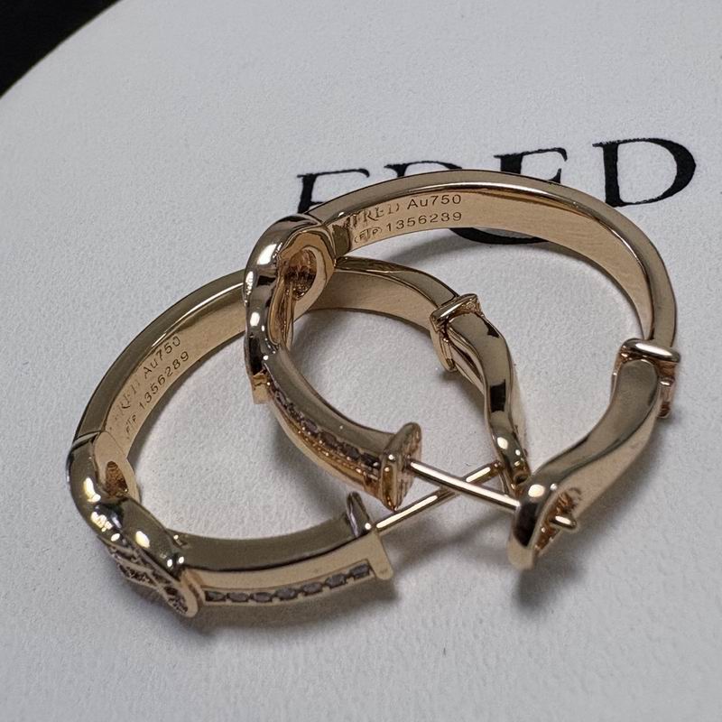 Fred Earring 04yxs02