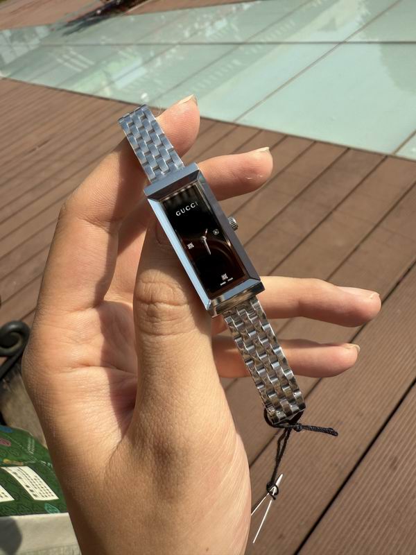 Gucci 14X34mm 042927